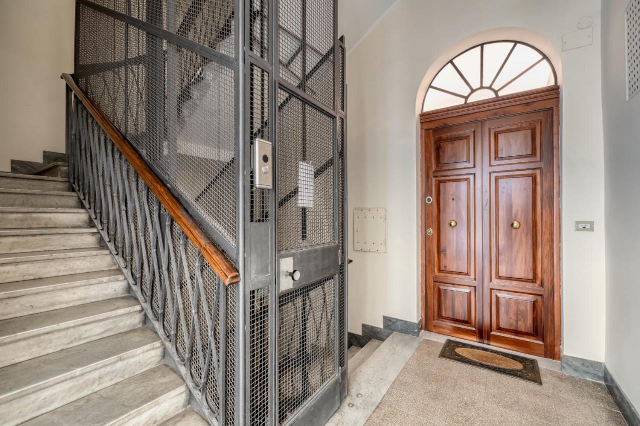 Luxury Stars In Rome - Andromeda Apartment In Colosseum Exterior foto